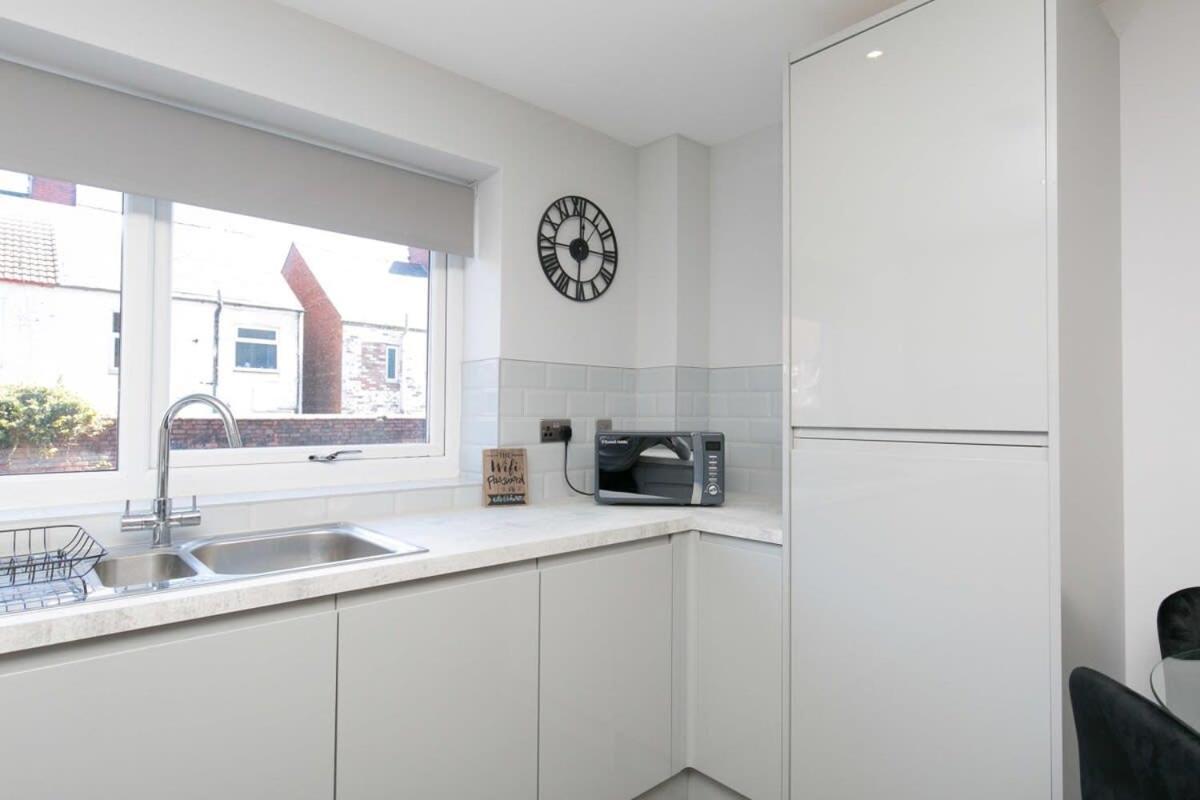 Stunning 2 Bedroom Apartment In Wallasey Dış mekan fotoğraf